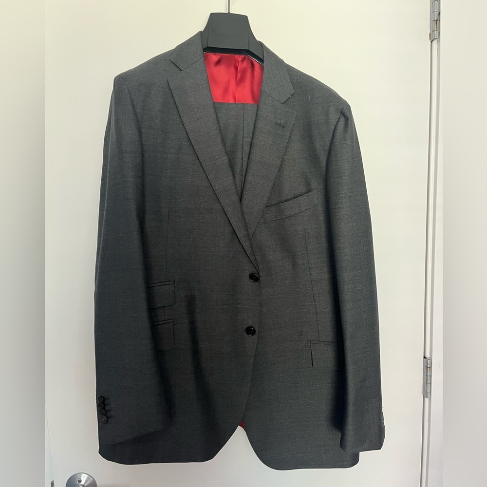 Suitsupply Gray Sienna Suit with red interior